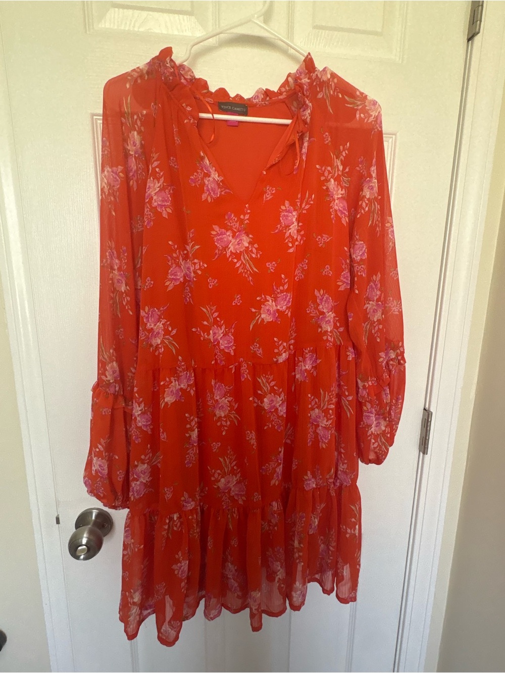 Vince Camuto Red Floral Tiered Long-Sleeve Dress